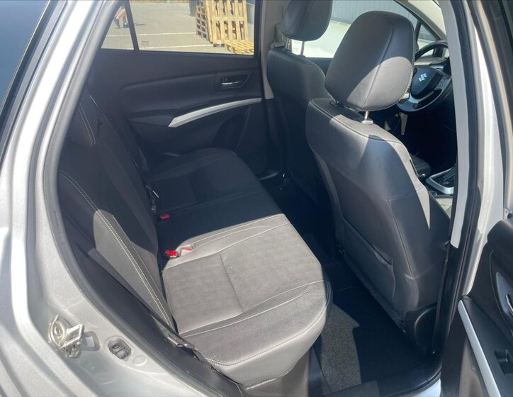 Suzuki SX4 S-Cross 7