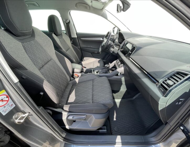Škoda Karoq SUV / Terénní 2,0 l 110 kw