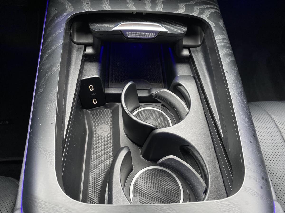 Mercedes-Benz Třídy E Kombi 2,0 l 145 kw