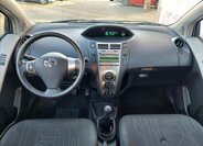 Toyota Yaris Hatchback 998,0 50 kw