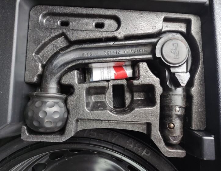 Mercedes-Benz GLK 18