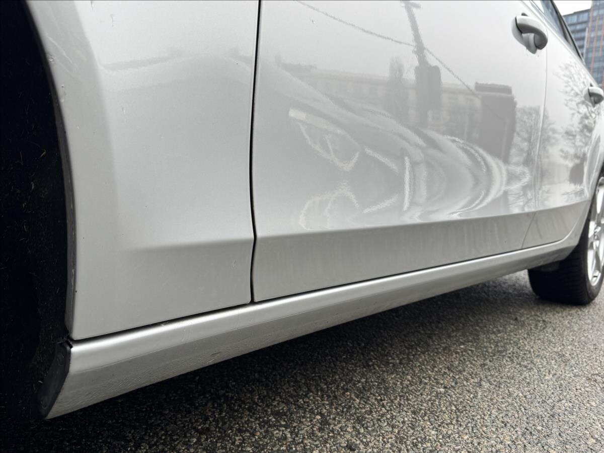 Audi A4 Kombi 2,0 l 125 kw