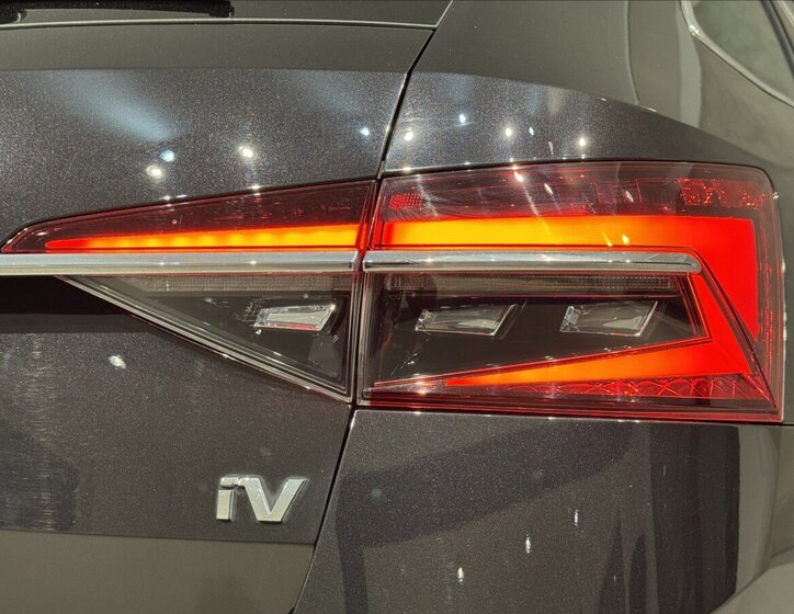 Škoda Superb Kombi 1,4 l 160 kw