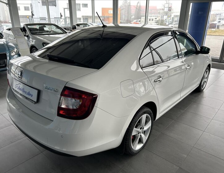 Škoda Rapid Sedan 999,0 81 kw