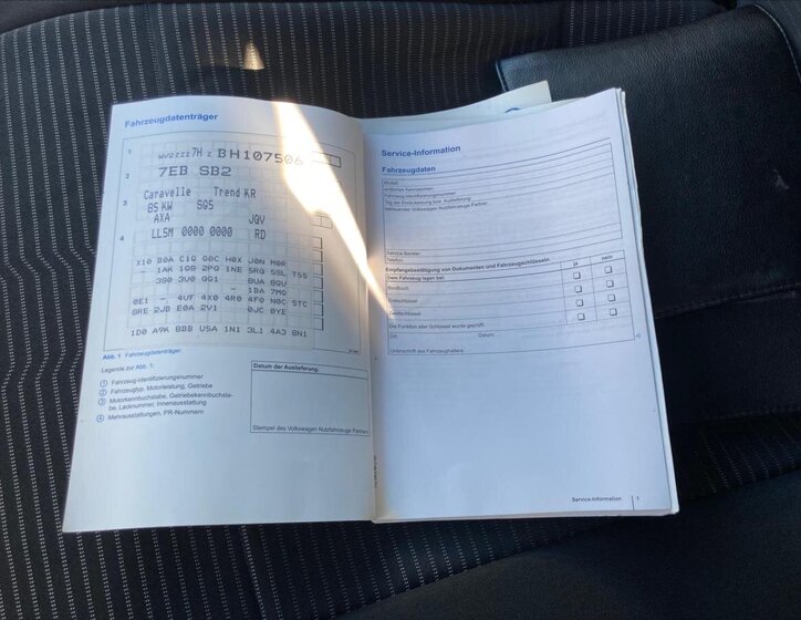 Volkswagen Caravelle 35