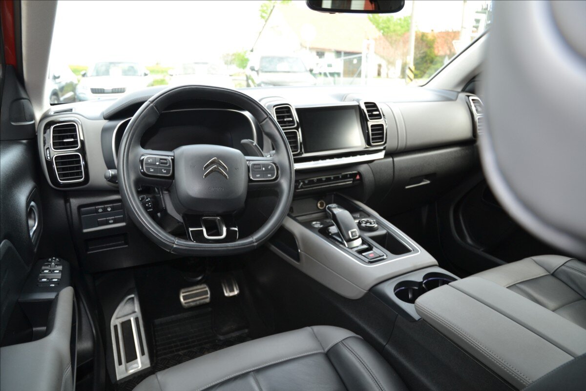 Citroën C5 Aircross SUV / Terénní 1,6 l 133 kw