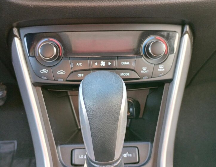 Suzuki SX4 S-Cross 13