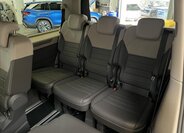 Volkswagen Multivan 23