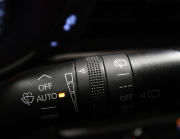 Mazda CX-30 SUV / Terénní 2,0 l 90 kw