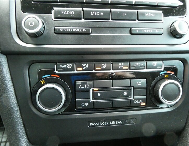 Volkswagen Golf Hatchback 1,2 l 63 kw