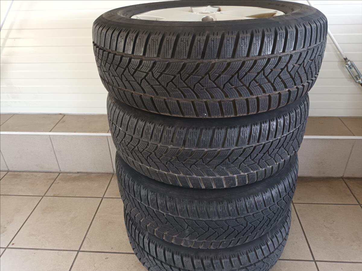 Škoda Karoq SUV / Terénní 2,0 l 110 kw