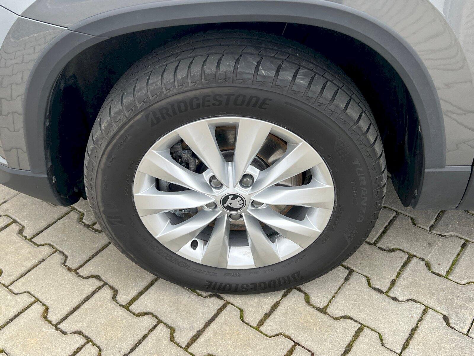 Škoda Karoq Hatchback 1,5 l 110 kw