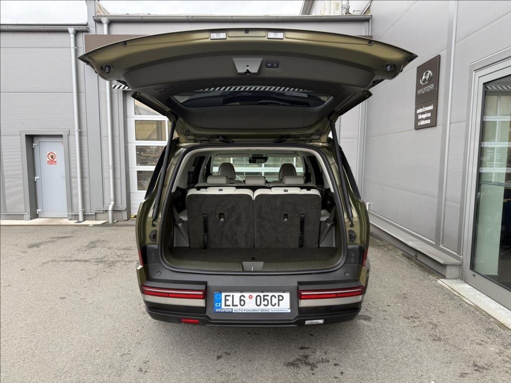 Hyundai Santa Fe SUV 1,6 l 187 kw