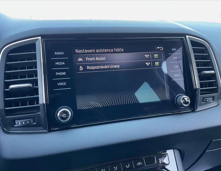 Škoda Karoq SUV / Terénní 2,0 l 110 kw