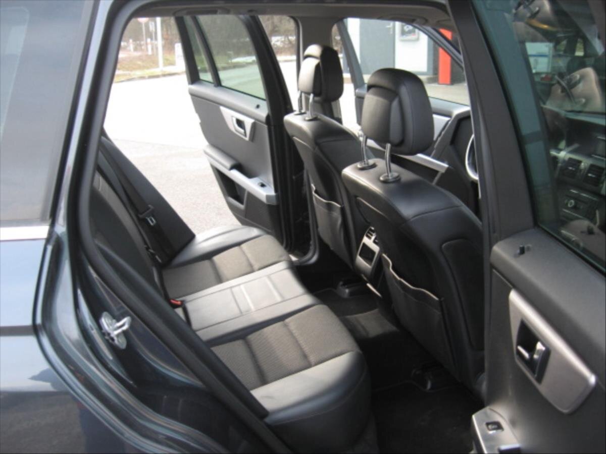 Mercedes-Benz GLK Kombi 3,0 l 165 kw