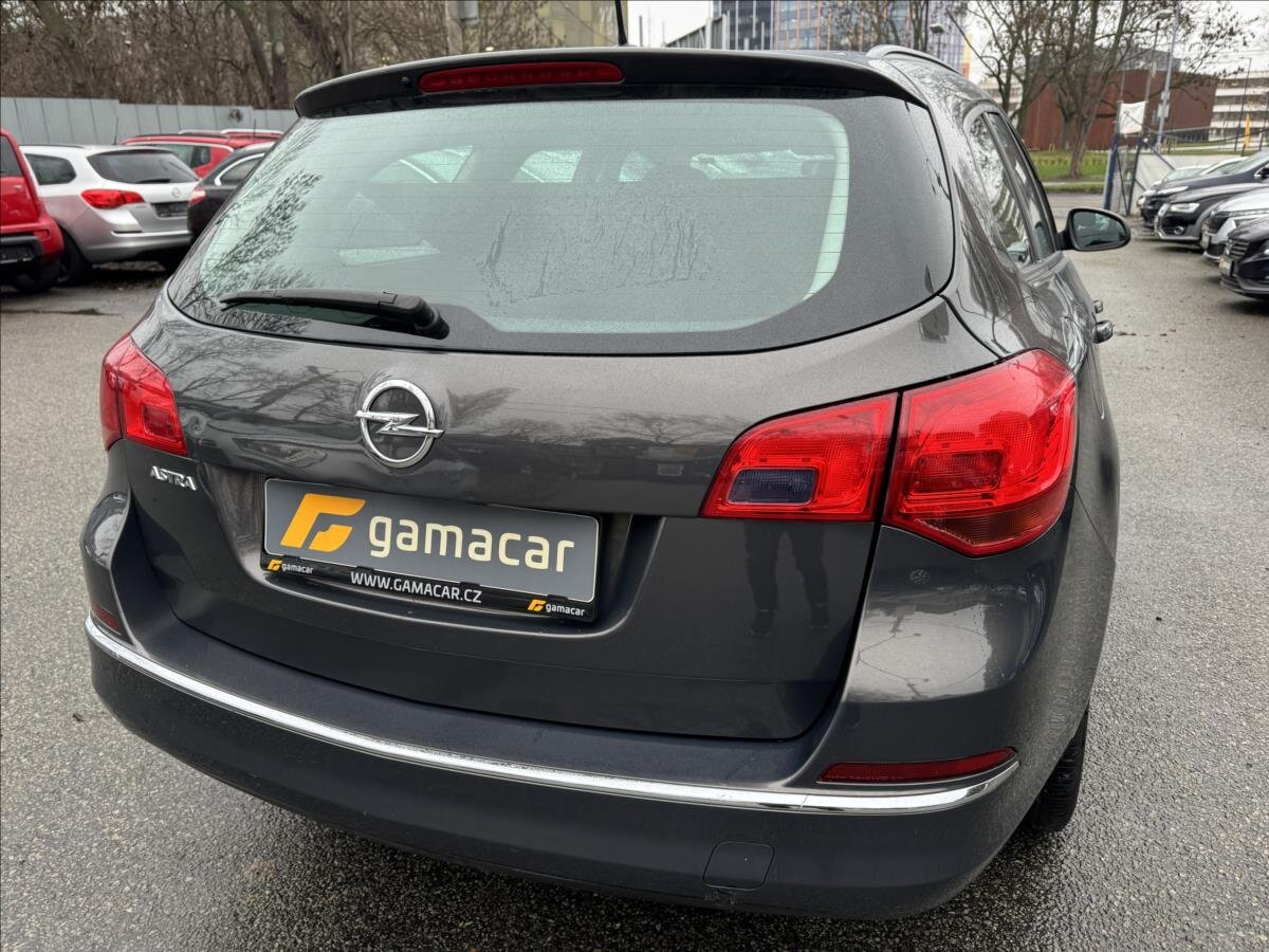 Opel Astra Kombi 1,4 l 103 kw