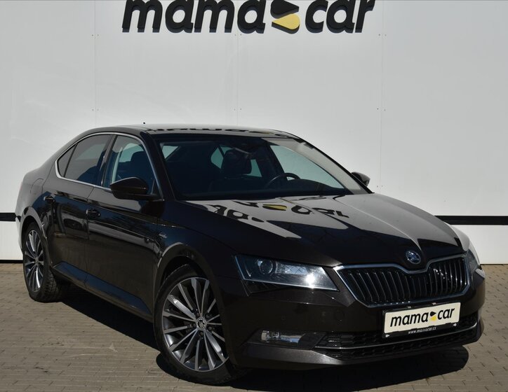 Škoda Superb Sedan / Limuzína 2,0 l 206 kw