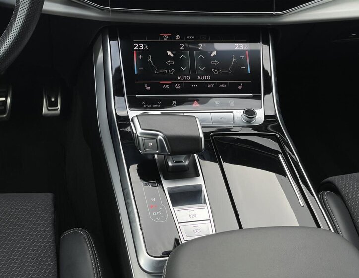 Audi Q7 SUV / Terénní 3,0 l 210 kw