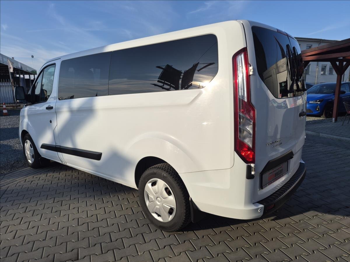 Ford Tourneo Custom MPV 2,0 l 96 kw