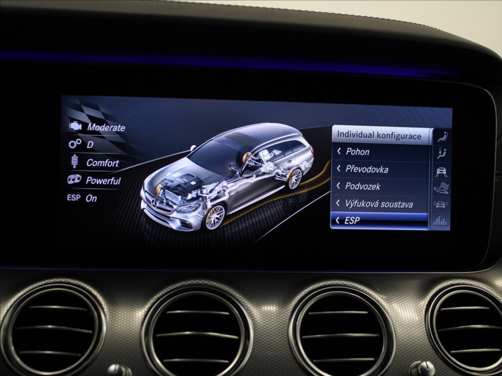 Mercedes-Benz Třídy E