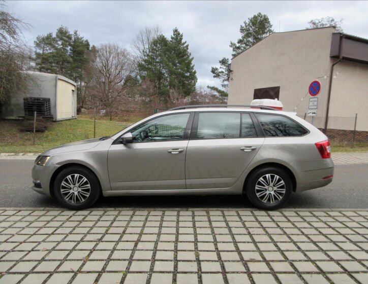 Škoda Octavia Kombi 1,6 l 85 kw