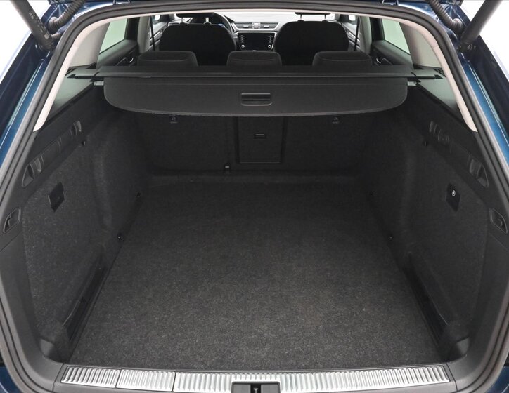 Škoda Superb Kombi 2,0 l 110 kw