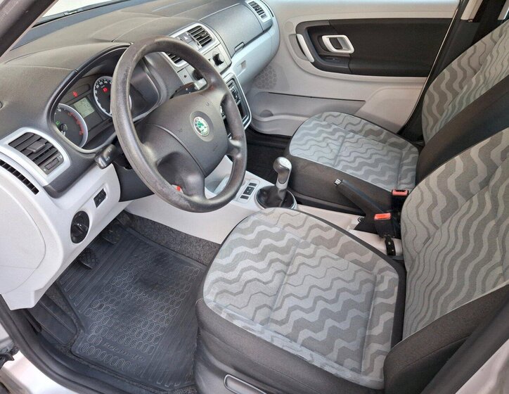 Škoda Fabia Hatchback 1,2 l 44 kw