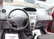 Toyota Yaris Hatchback 998,0 51 kw