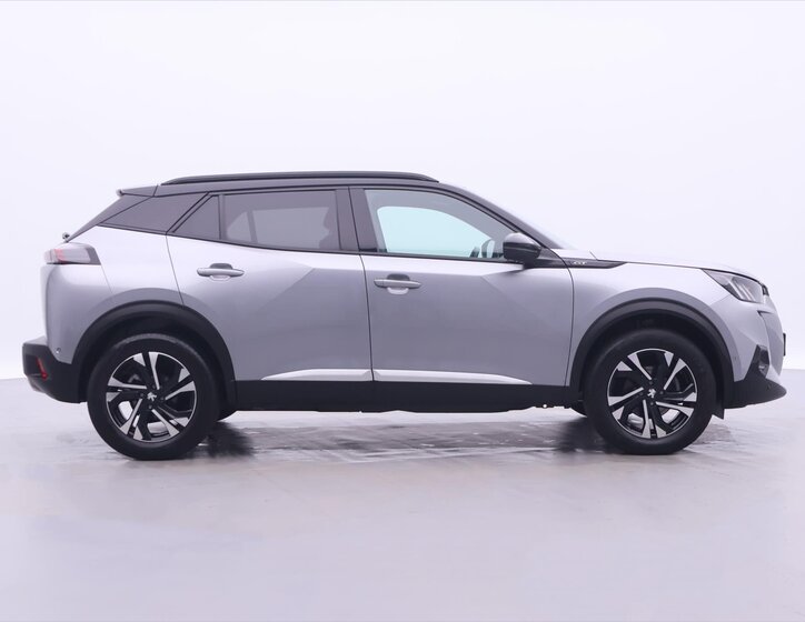 Peugeot 2008 SUV / Terénní 1,2 l 96 kw