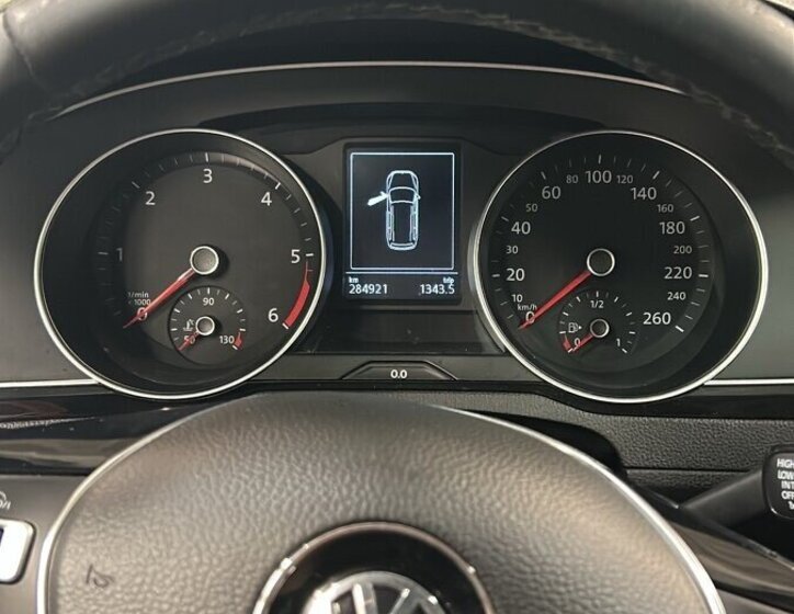 Volkswagen Passat Kombi 0,0 110 kw