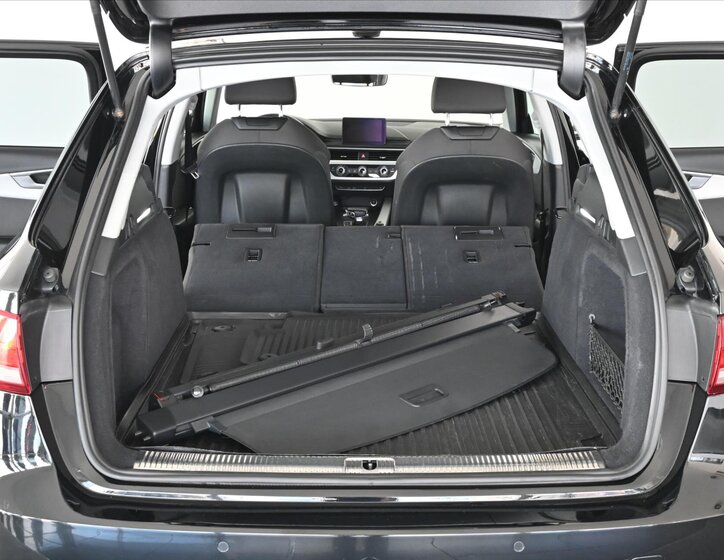 Audi A4 Kombi 2,0 l 140 kw
