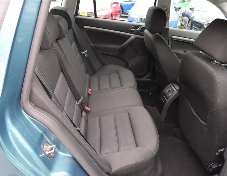 Škoda Octavia Kombi 2,0 l 103 kw