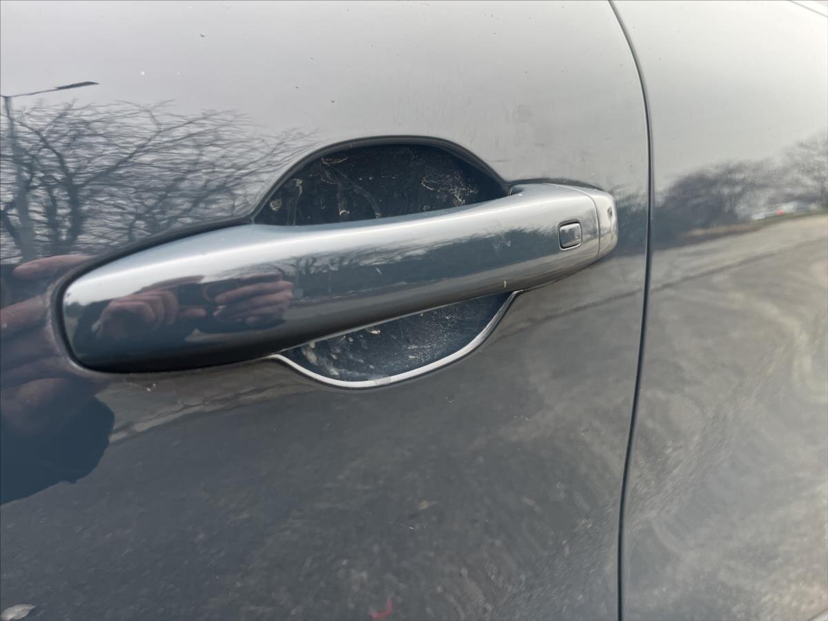 Renault Captur SUV / Terénní 1,3 l 96 kw