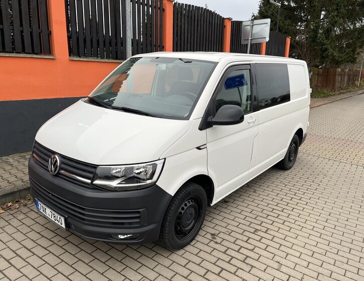 Volkswagen Transporter Kombi 2,0 l 110 kw