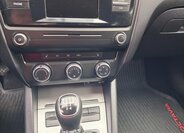 Škoda Octavia Sedan / Limuzína 1,6 l 66 kw