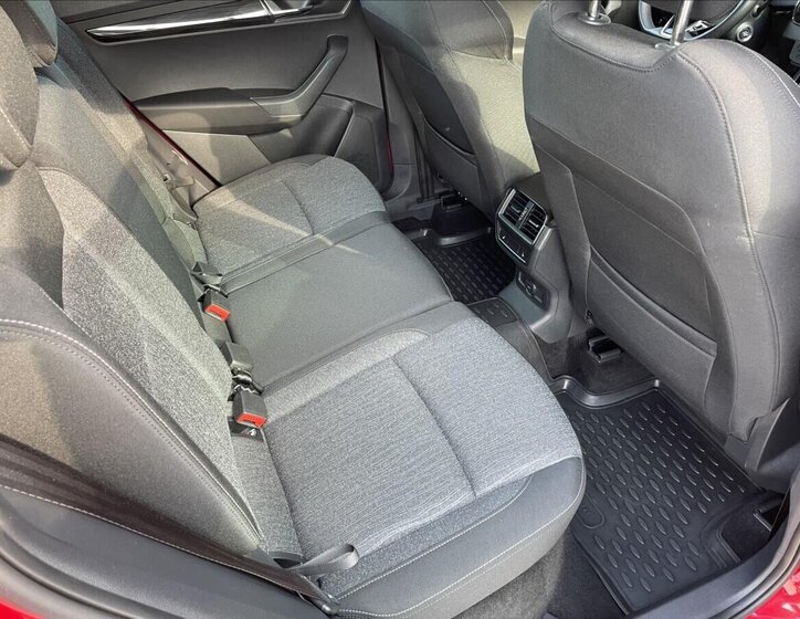 Škoda Karoq SUV / Terénní 2,0 l 110 kw