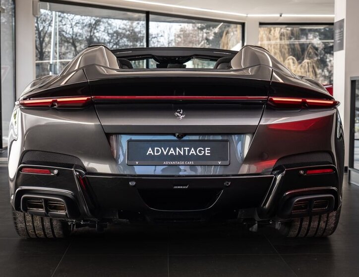 Ferrari Ostatní Kupé 6,5 l 610 kw