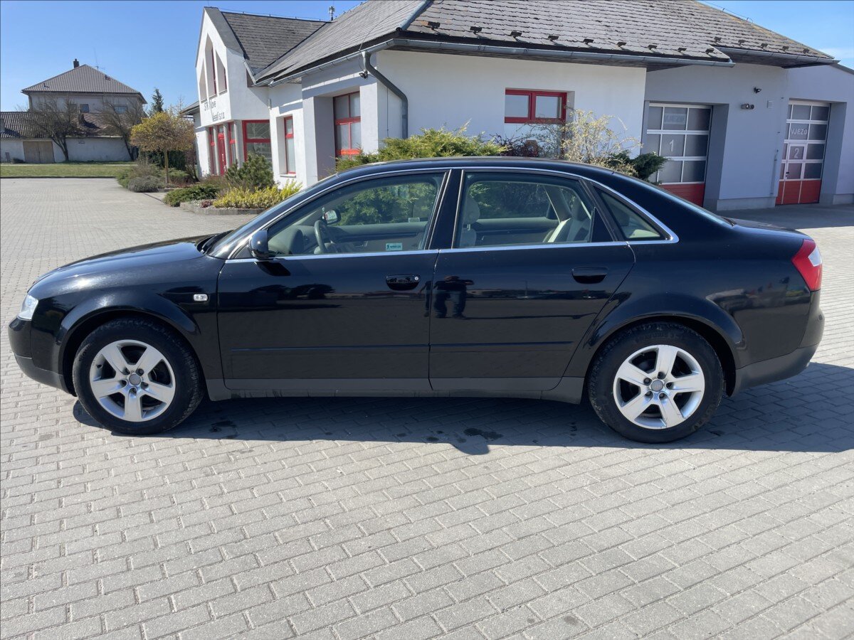 Audi A4 Sedan / Limuzína 1,8 l 110 kw