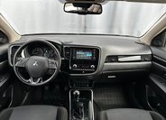Mitsubishi Outlander Kombi 2,0 l 110 kw