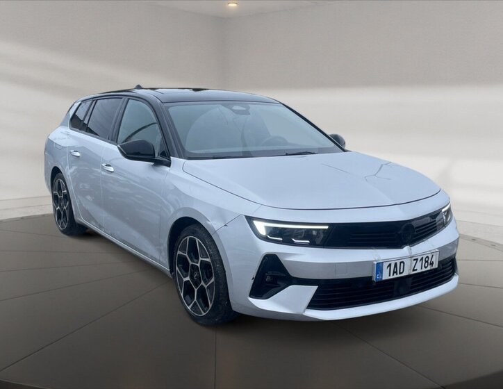 Opel Astra Kombi 1,2 l 96 kw