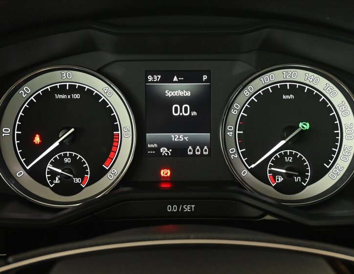 Škoda Superb Kombi 2,0 l 110 kw