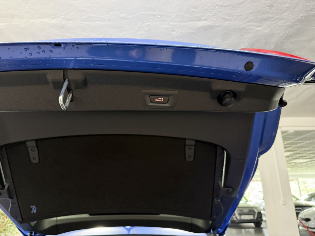 BMW Řada 4 Sedan / Limuzína 2,0 l 135 kw