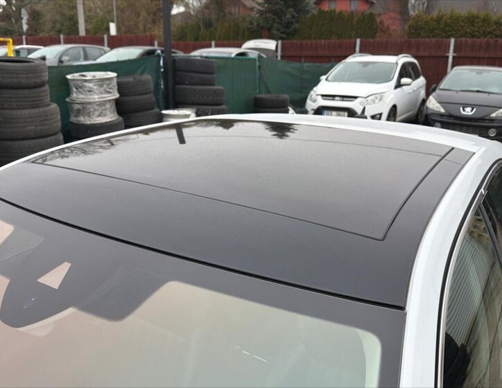 Škoda Superb Sedan 2,0 l 140 kw