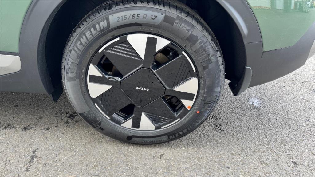 KIA Sportage SUV / Terénní 1,6 l 110 kw