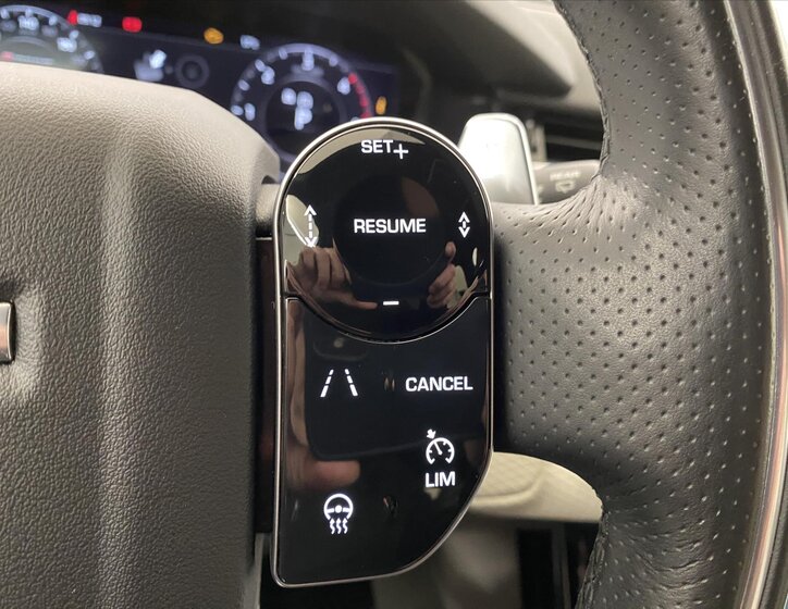 Land Rover Range Rover Velar 16