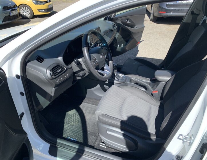 Hyundai i30 Kombi 1,6 l 81 kw
