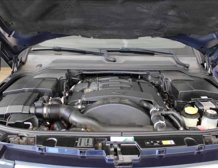 Land Rover Discovery 8