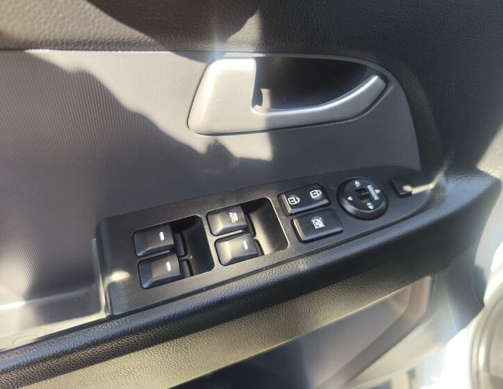 KIA Sportage SUV / Terénní 2,0 l 100 kw