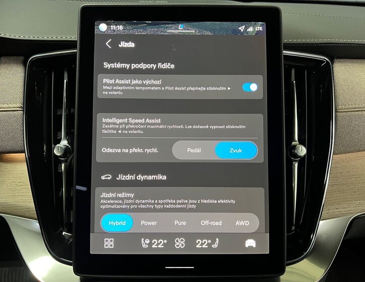 Volvo XC90 SUV / Terénní 2,0 l 335 kw