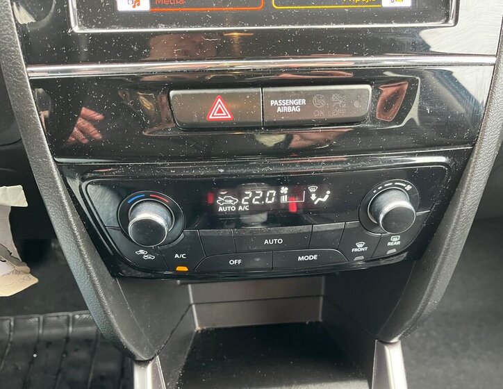 Suzuki Vitara SUV 1,4 l 103 kw